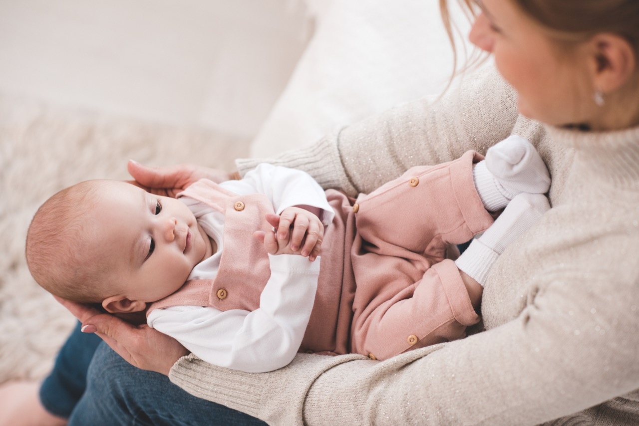 Syncytialny wirus oddechowy u większości dorosłych powoduje łagodne objawy. Jednak dla noworodków i dzieci do 2. roku życia stwarza poważne zagrożenie